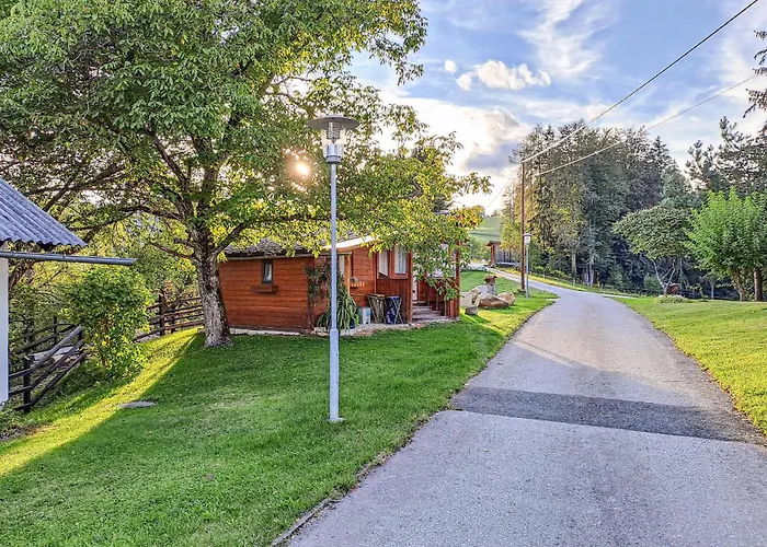 Mit Fernblick بيت للعطل